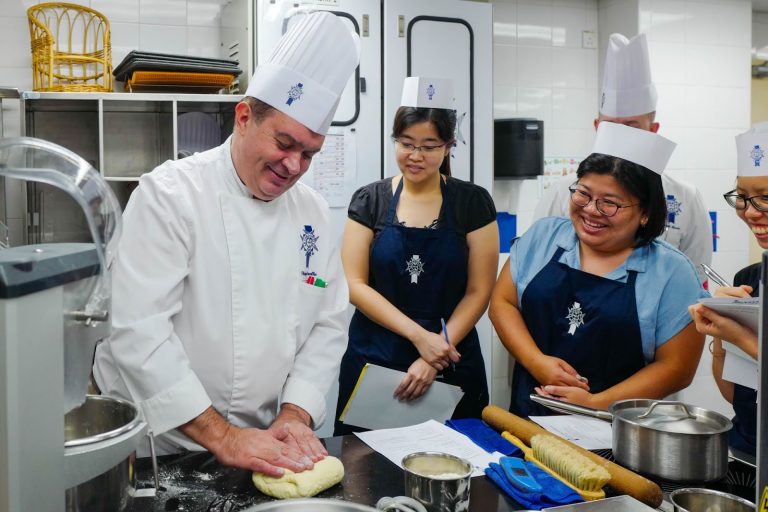 Bakery Courses in Malaysia | Part-time & Full-time Bakery Classes | KL ...